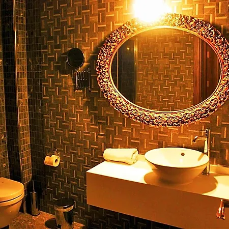 Vendome 3*